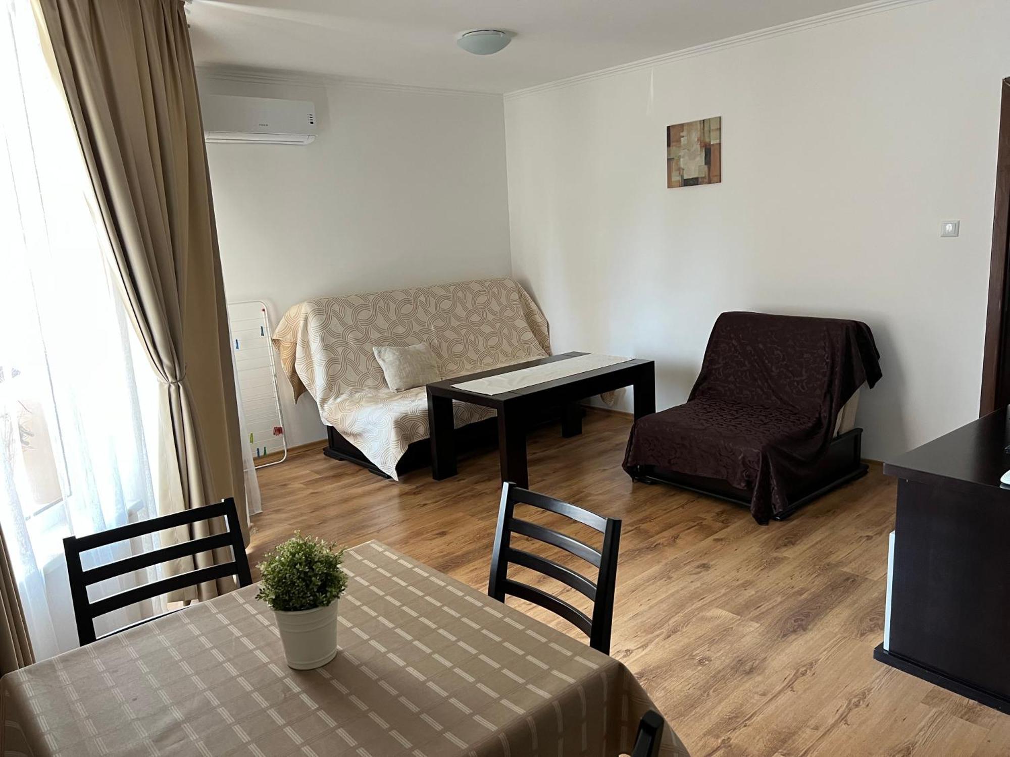 Antorini Apartments Sveti Vlas Luaran gambar