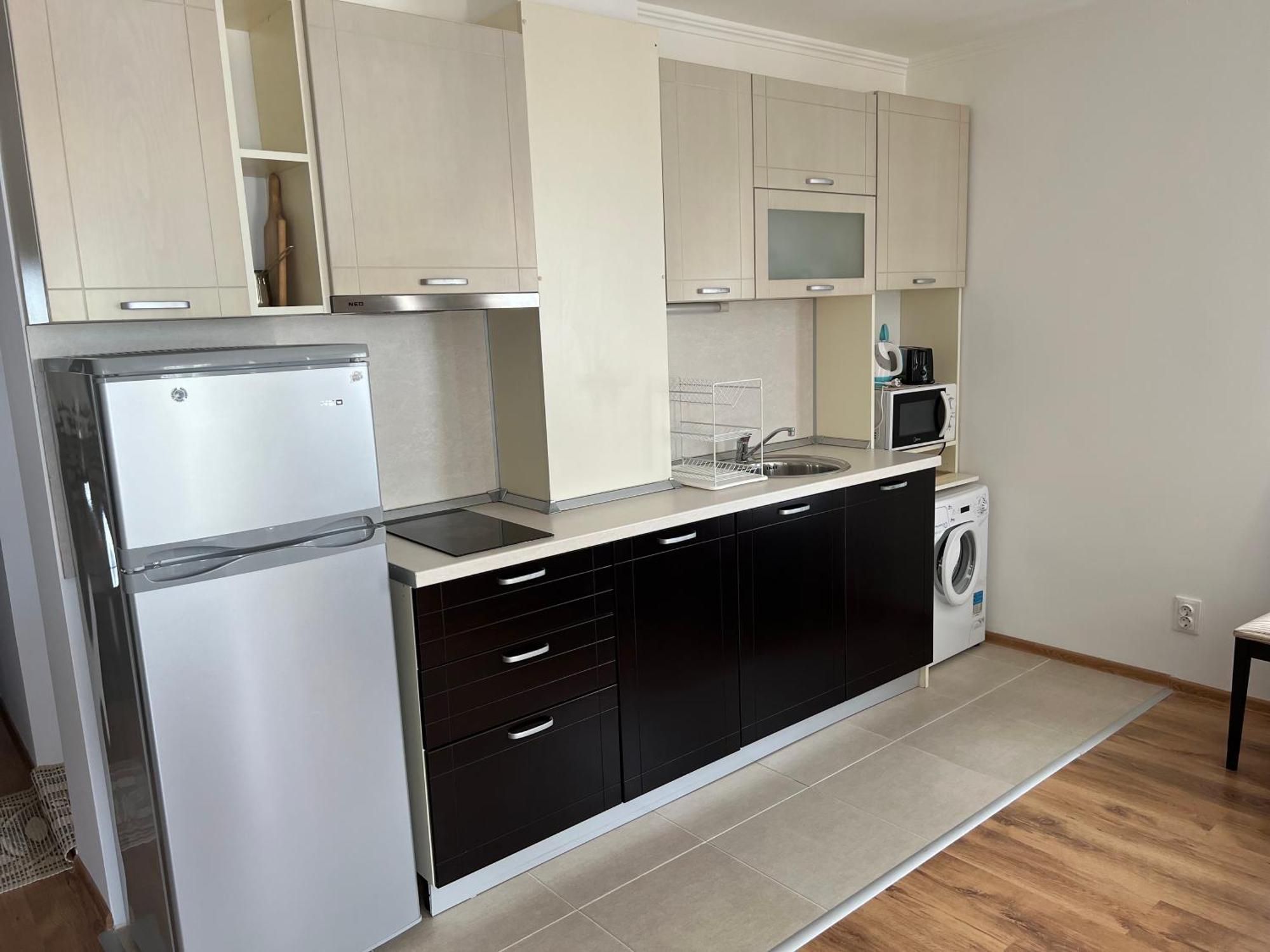 Antorini Apartments Sveti Vlas Luaran gambar