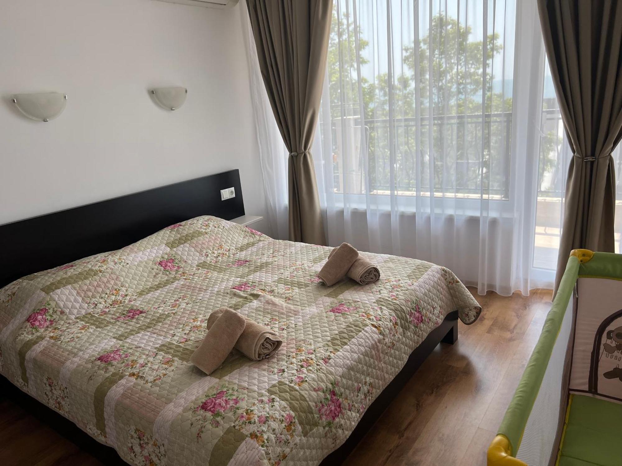 Antorini Apartments Sveti Vlas Luaran gambar