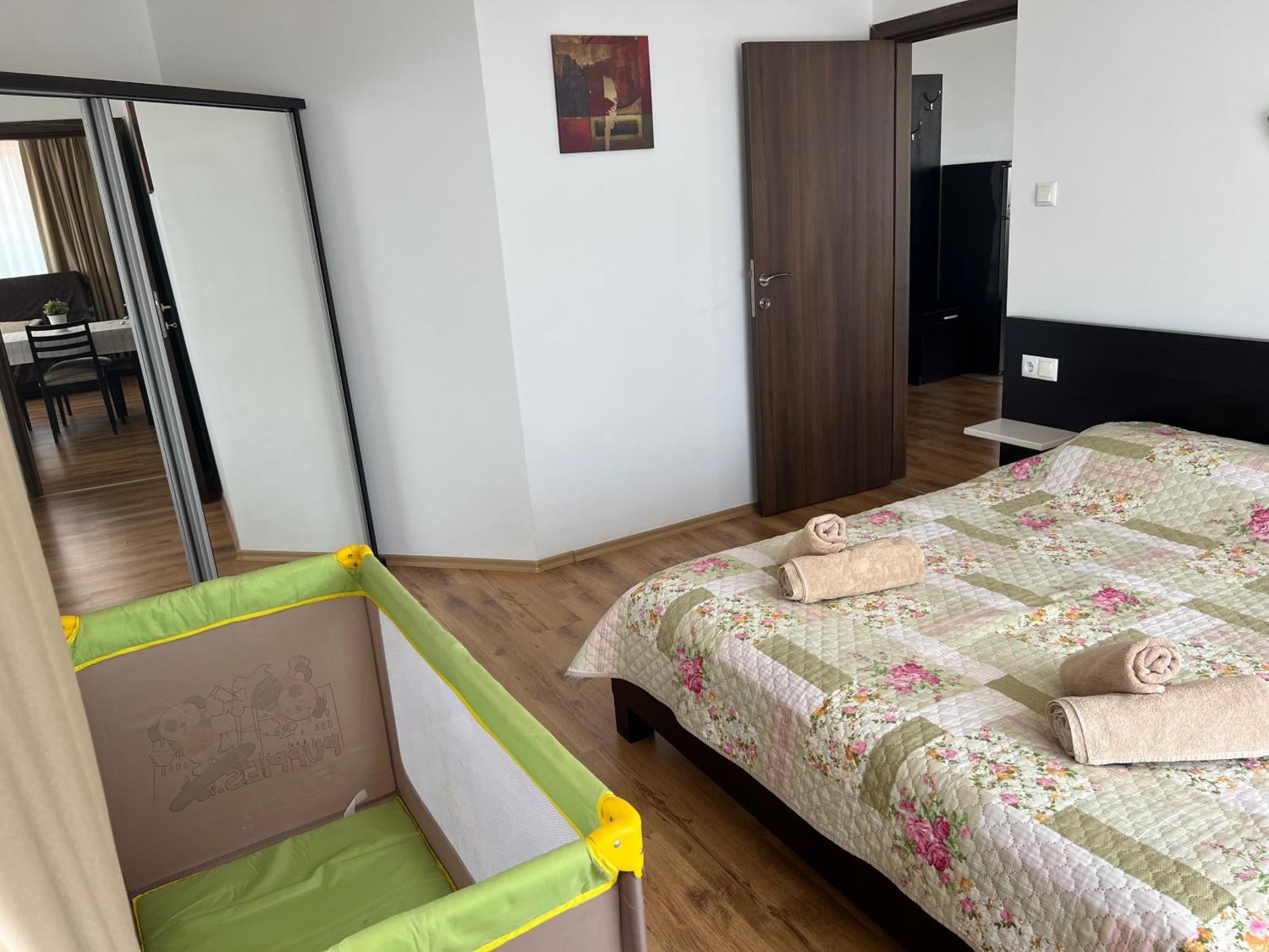 Antorini Apartments Sveti Vlas Luaran gambar