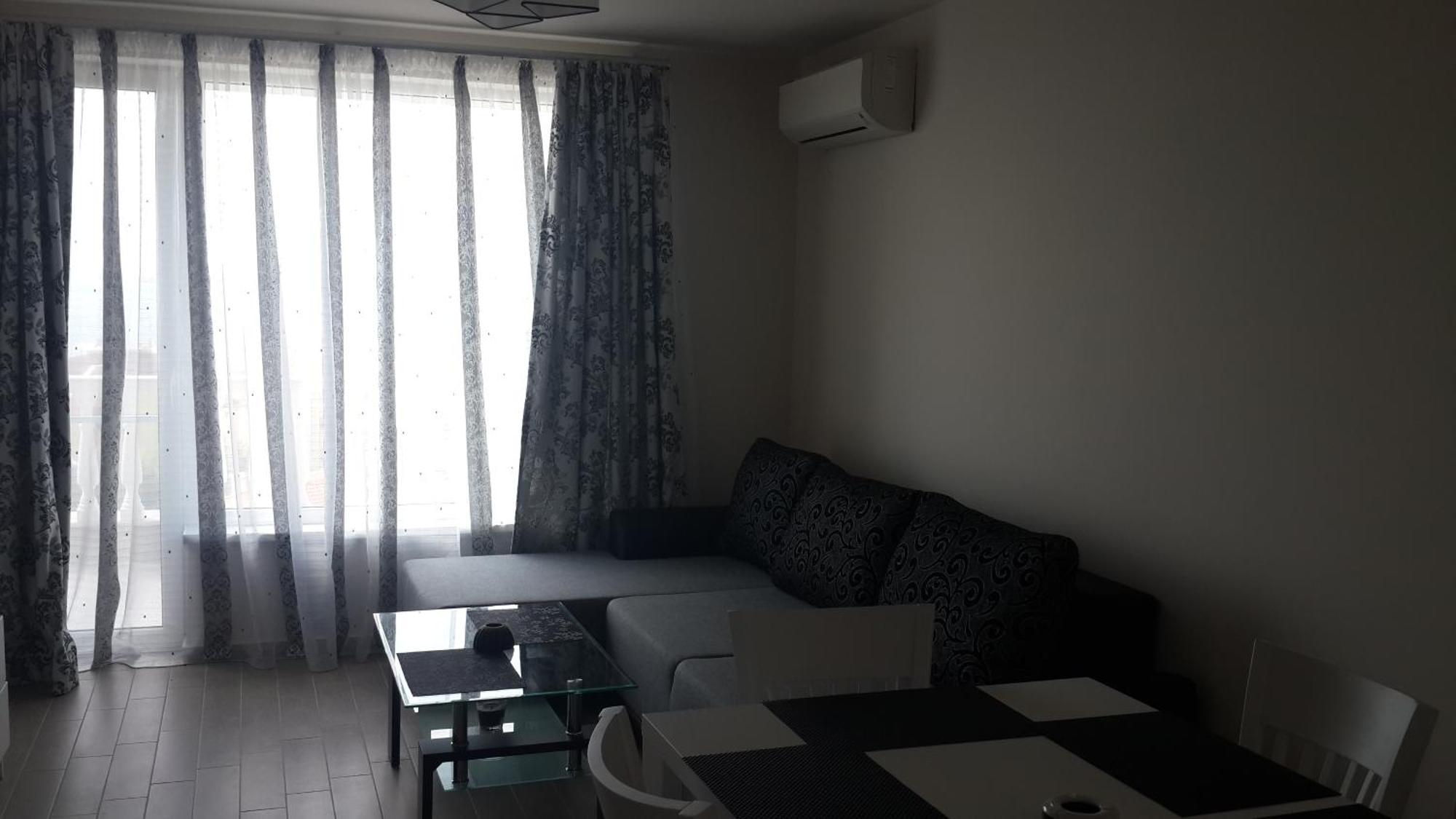Antorini Apartments Sveti Vlas Bilik gambar
