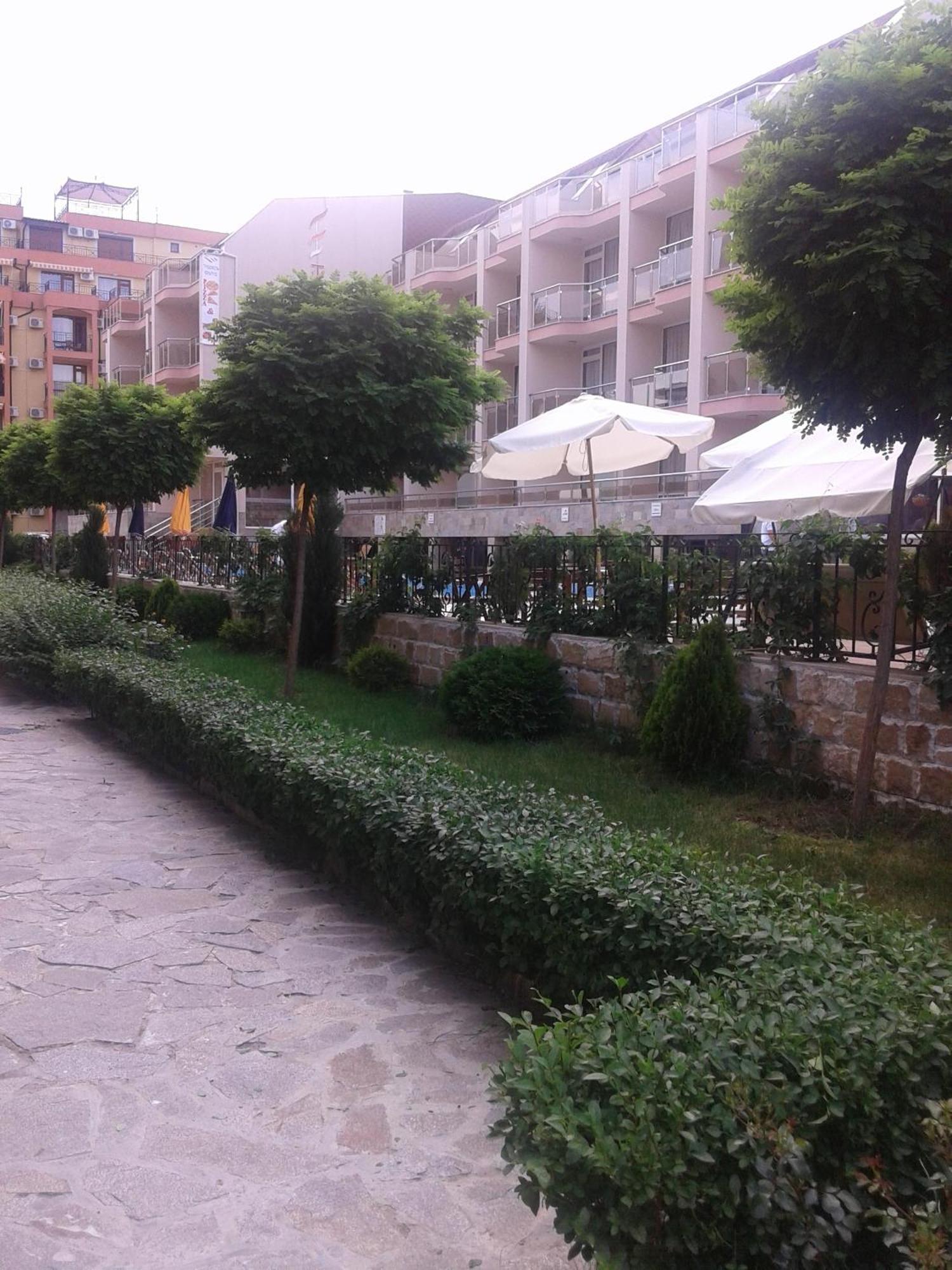 Antorini Apartments Sveti Vlas Bilik gambar