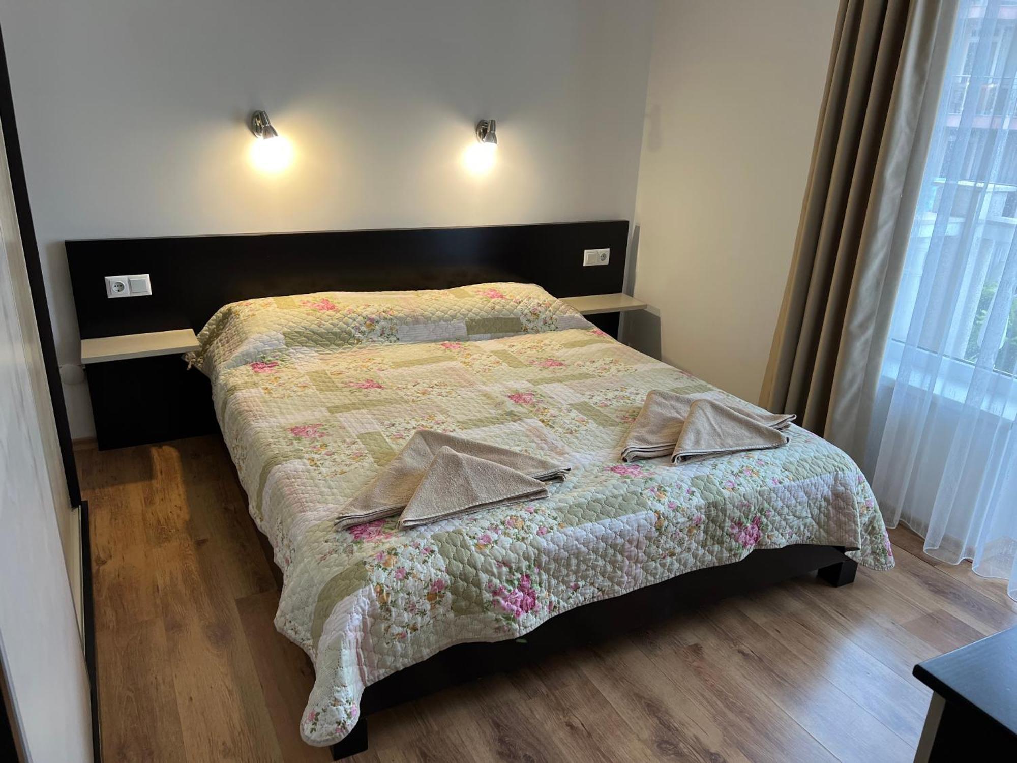 Antorini Apartments Sveti Vlas Luaran gambar